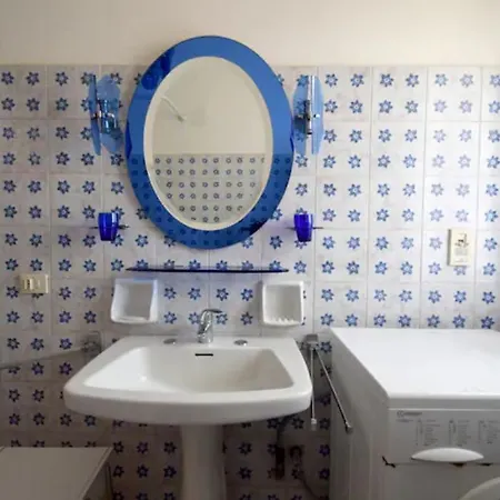 Trilocale Con Posto Auto Privato A 5 Minuti A Piedi Dalla Апартаменти