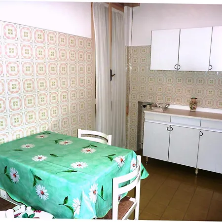 Trilocale Con Posto Auto Privato A 5 Minuti A Piedi Dalla * Rapallo