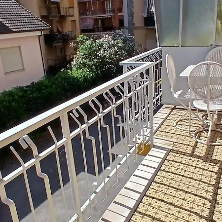 Trilocale Con Posto Auto Privato A 5 Minuti A Piedi Dalla Apartment Rapallo